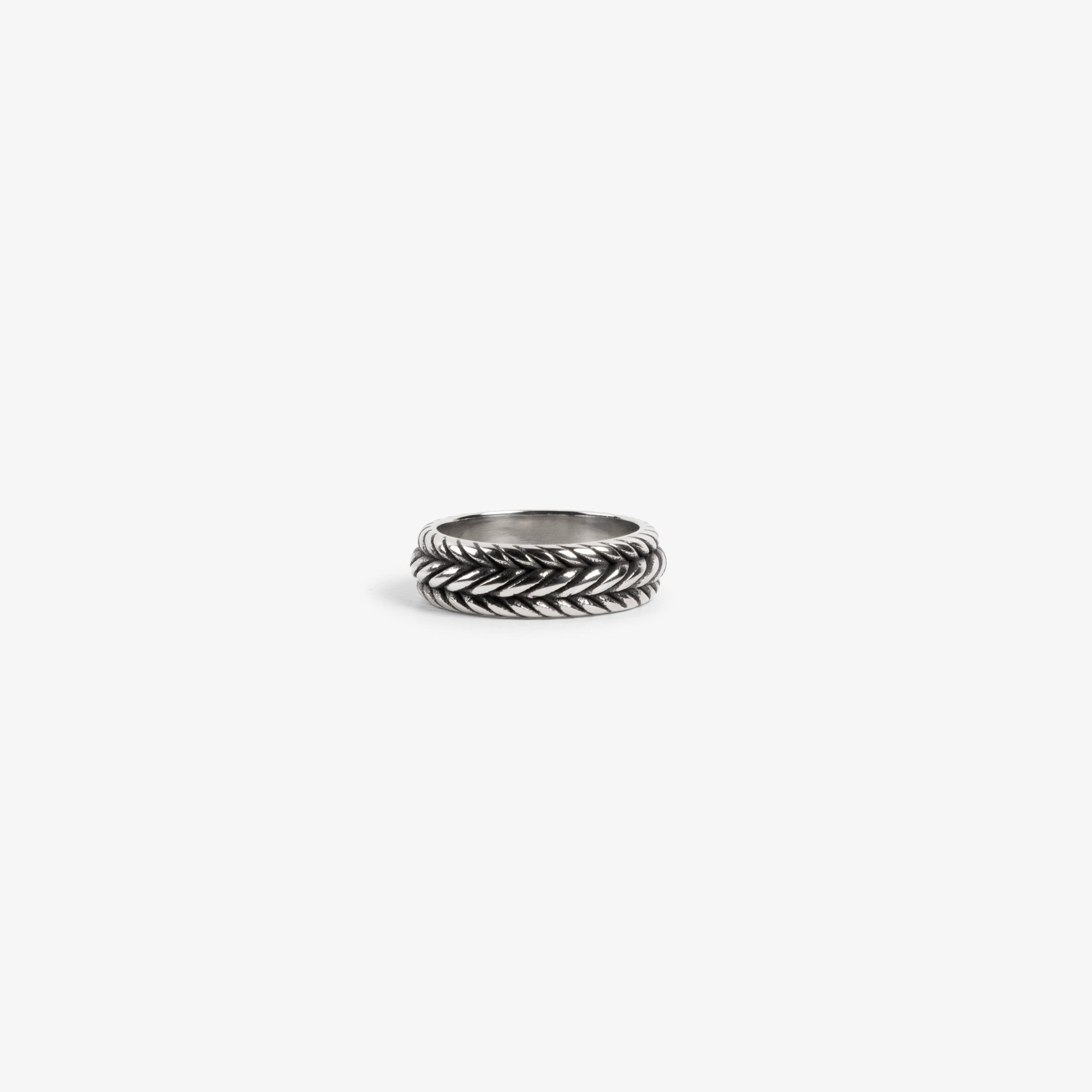 Chained Silver Ring - Aeros The Brand -