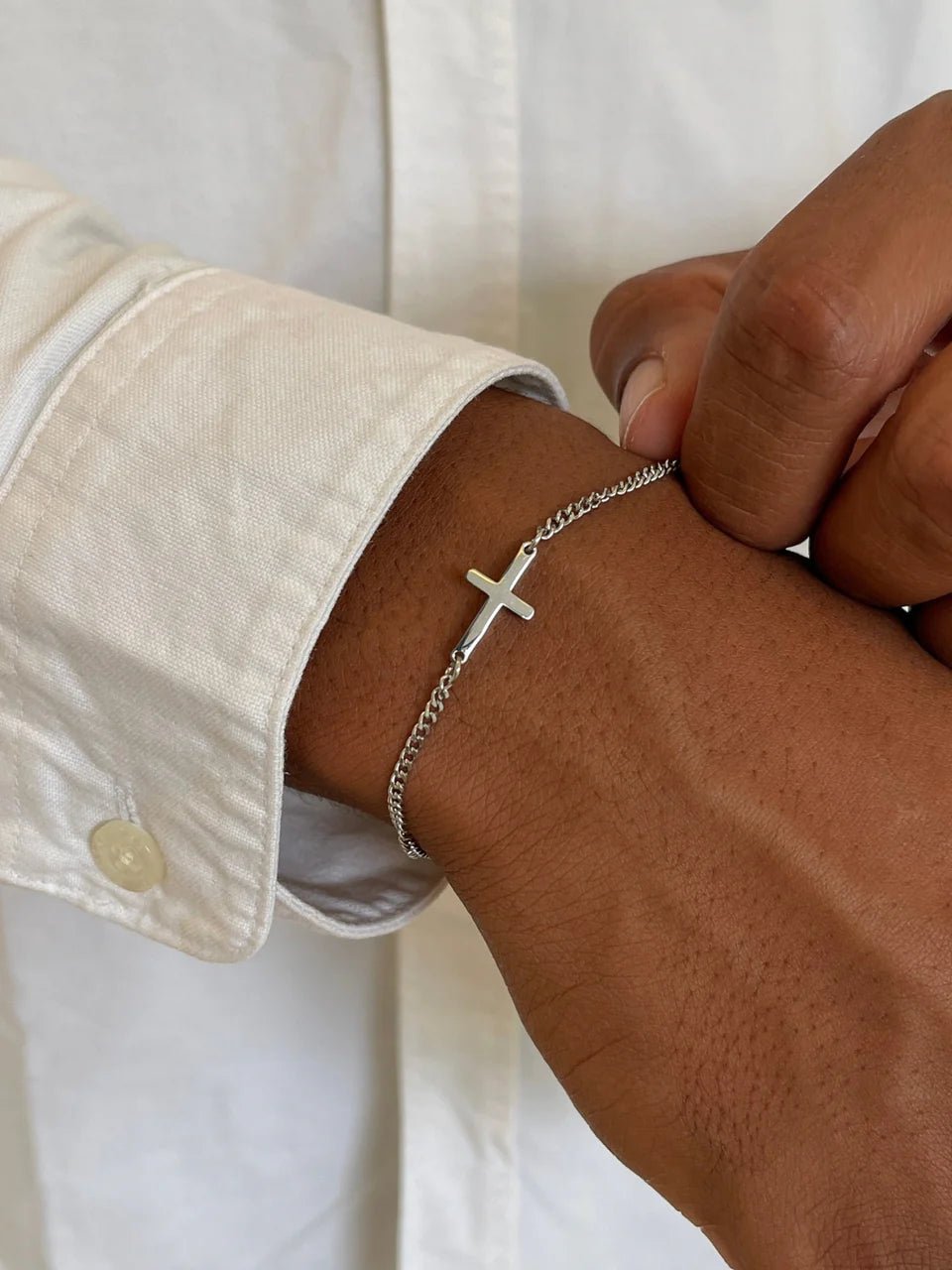 CROSS BRACELET - Aeros The Brand - Bracelet