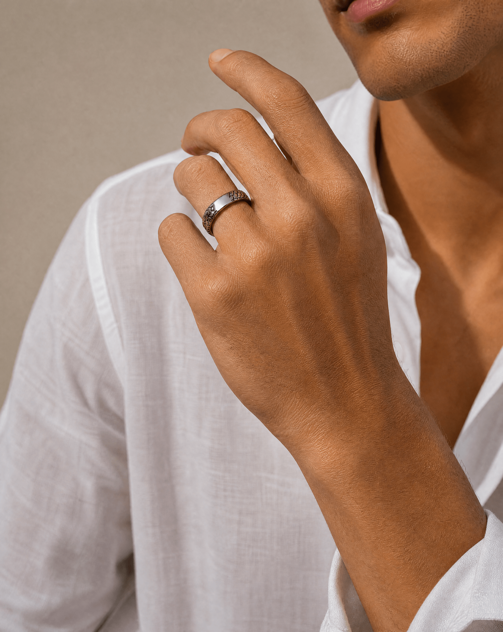 Minimalist Silver Ring - Aeros The Brand - Ring